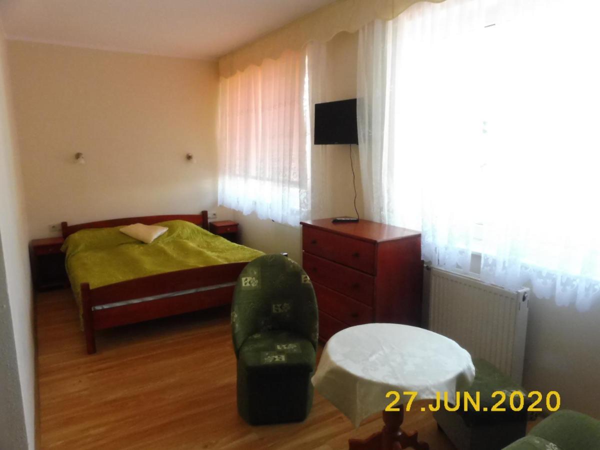 Bed and Breakfast Bajka Домбки Экстерьер фото