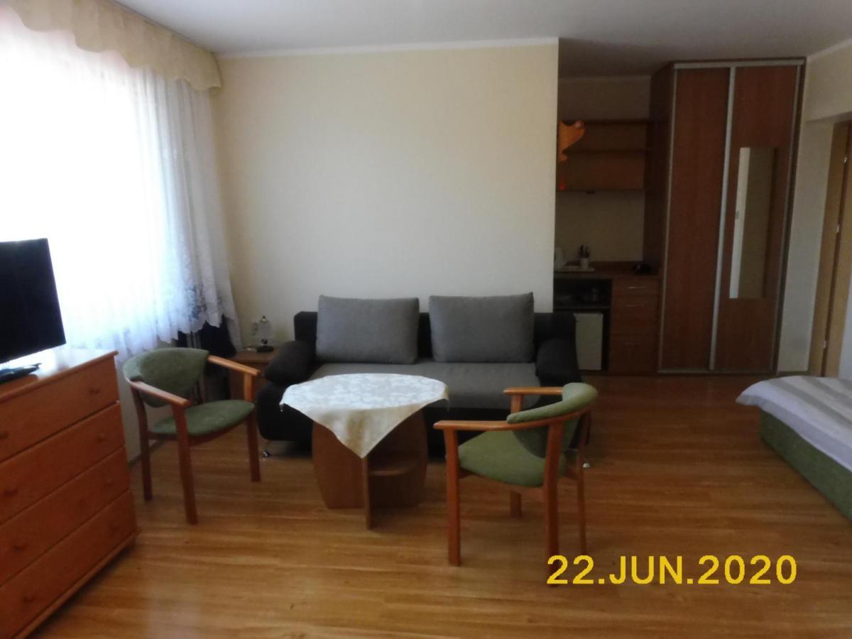 Bed and Breakfast Bajka Домбки Экстерьер фото